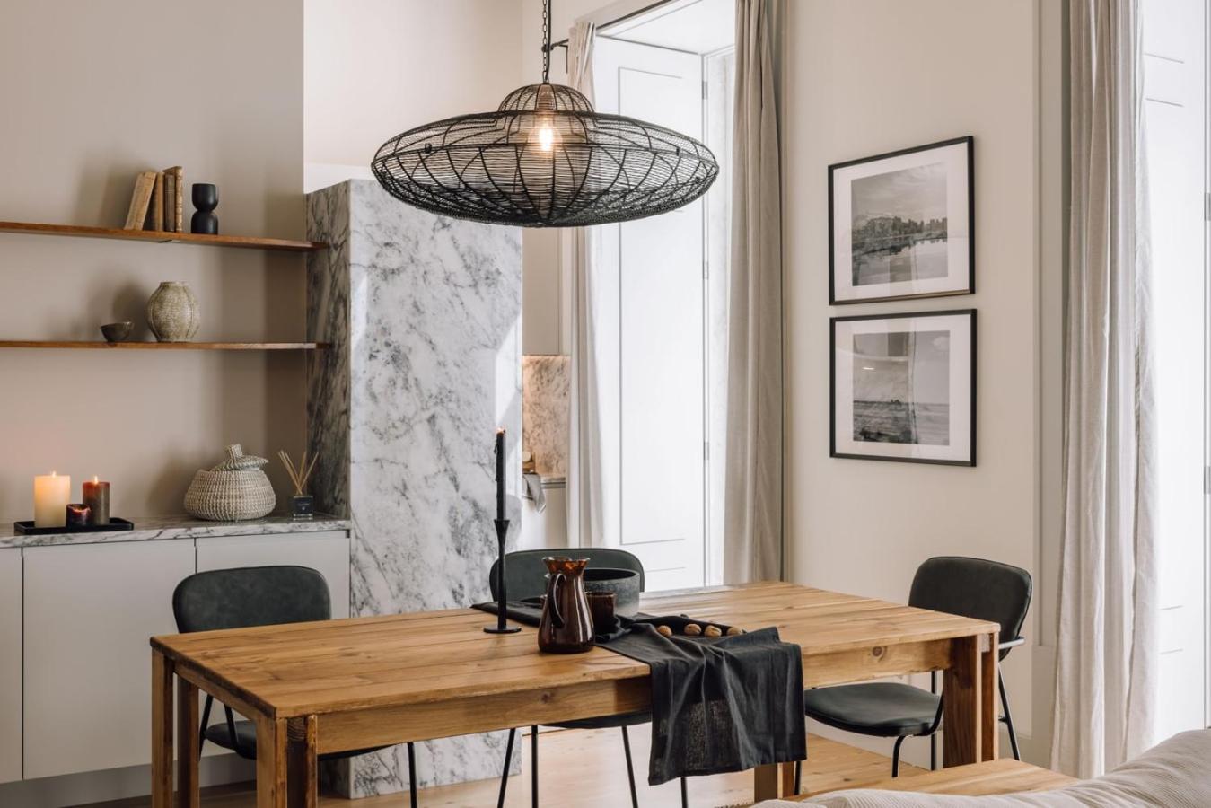 Kamour - 2 Bedrooms And Balcony In Baixa Apartment *